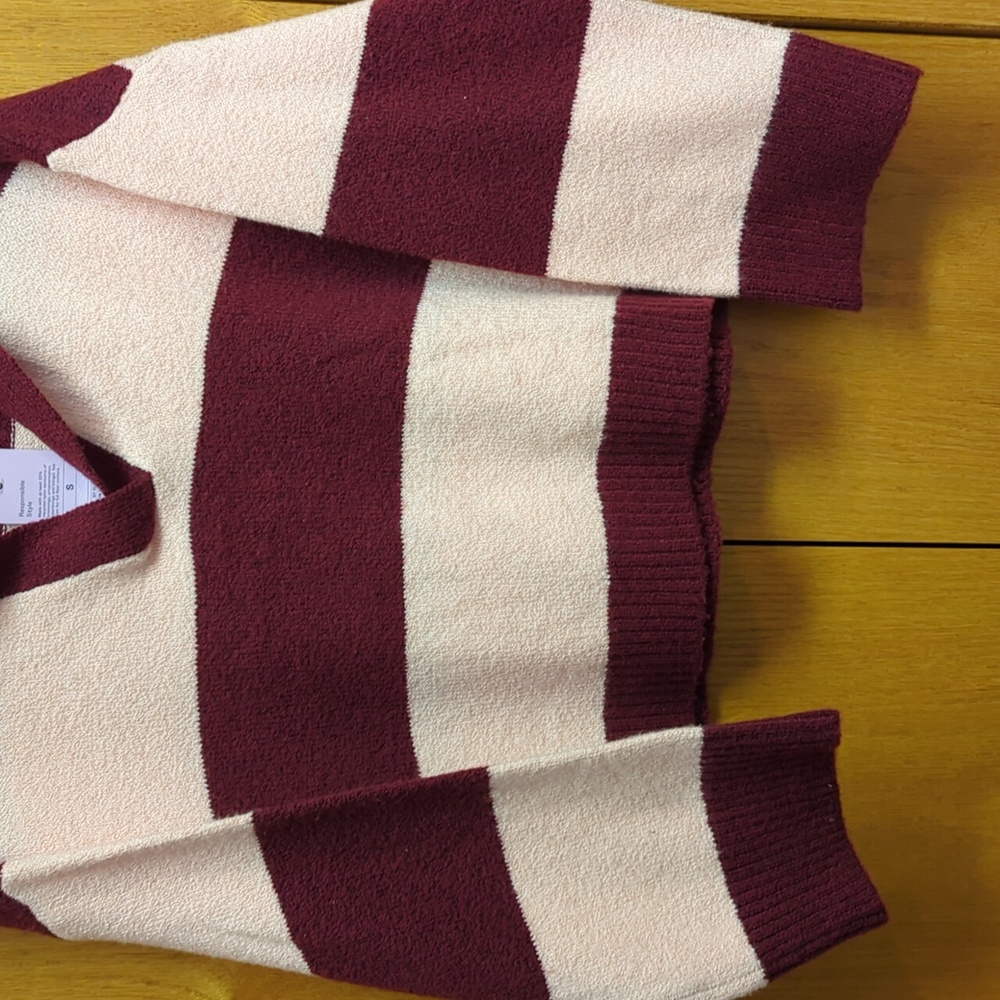 Wild Fable 2 tone crop sweater - Picture 3 of 6